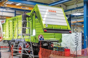 De Duitse machinefabrikant Fliegl neemt de productie van de Claas Cargos-wagens over. De productie van de silage- en transportwagens start in het voorjaar van 2023. - Foto: Annelies Bakker