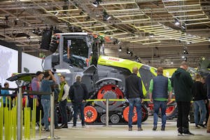 De Duitse machinefabrikant verraste beursbezoekers op de Agritechnica door een Xerion-trekker te presenteren die autonoom kan rijden. - Foto's: Mark Pasveer