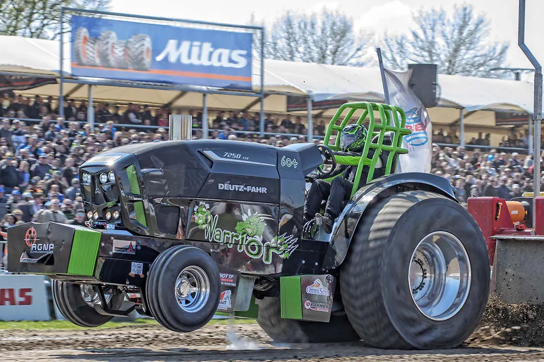 Tractorpullingteam De Hoef werkt ‘out of the box’ met standaard spullen